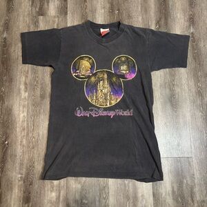 Vintage 90s Walt Disney World T Shirt Black Single Stitch Adults Medium USA Made